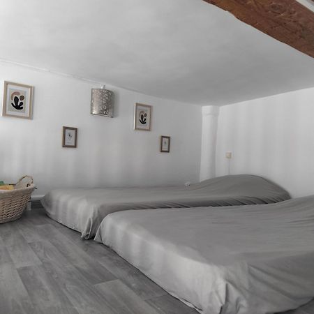 Saint-ChamasAu Pied Du Baou公寓 外观 照片